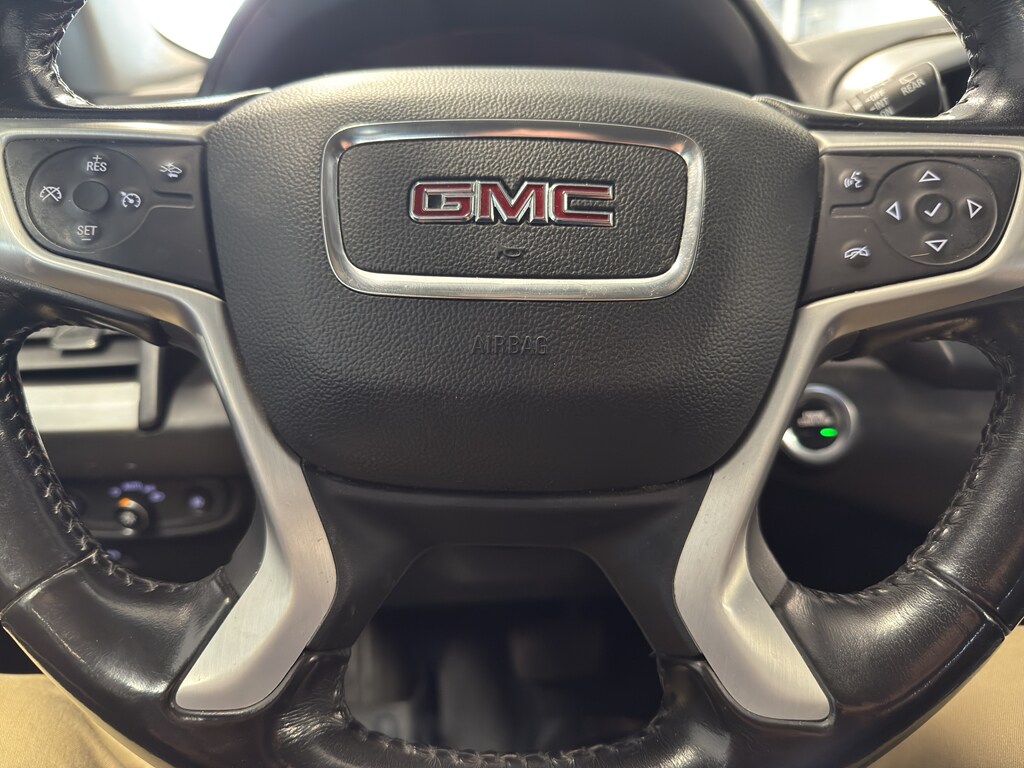 2020 Gmc Terrain SLT photo 2