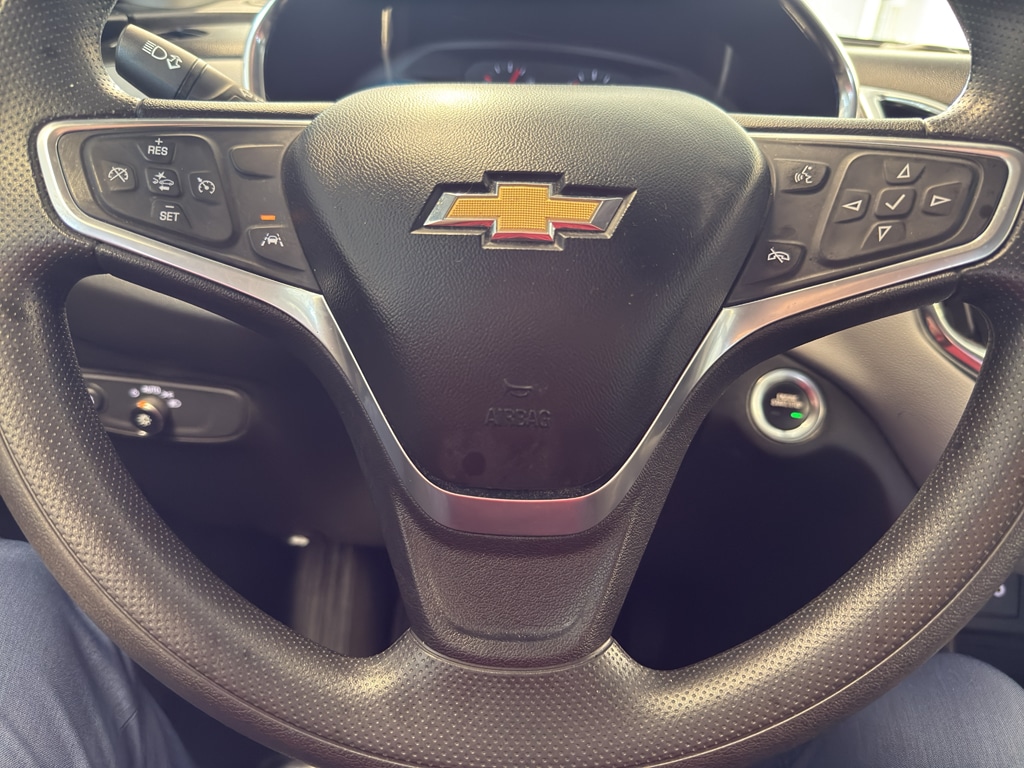 Used 2022 Chevrolet Equinox LS w/1FL SUV