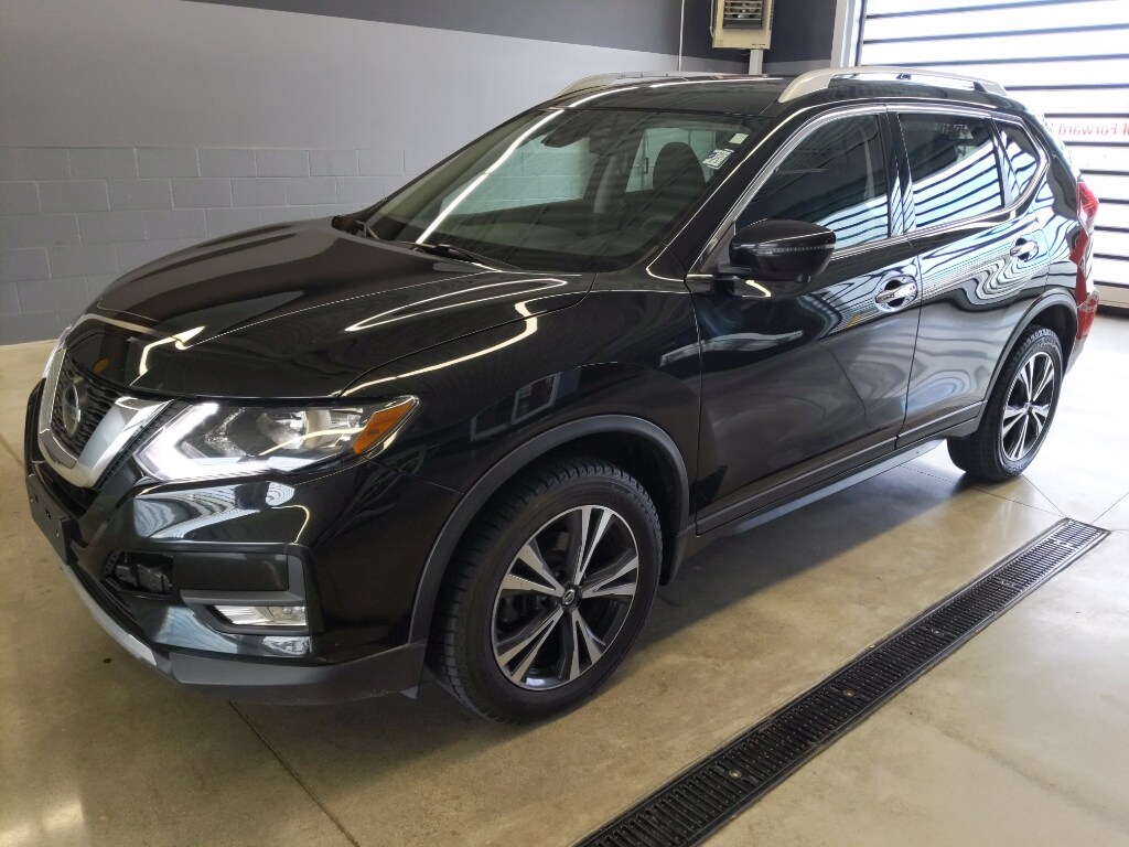 2020 Nissan Rogue S photo 2