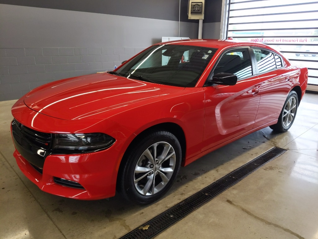 2023 Dodge Charger SXT photo 2