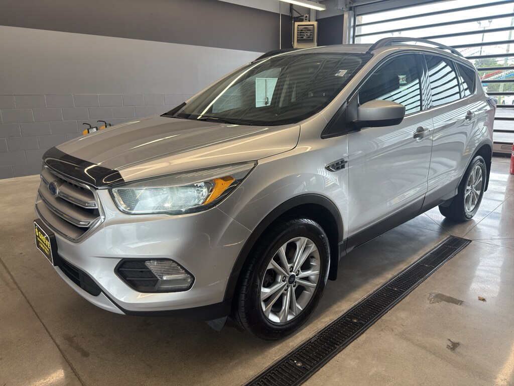 Used 2017 Ford Escape SE SUV