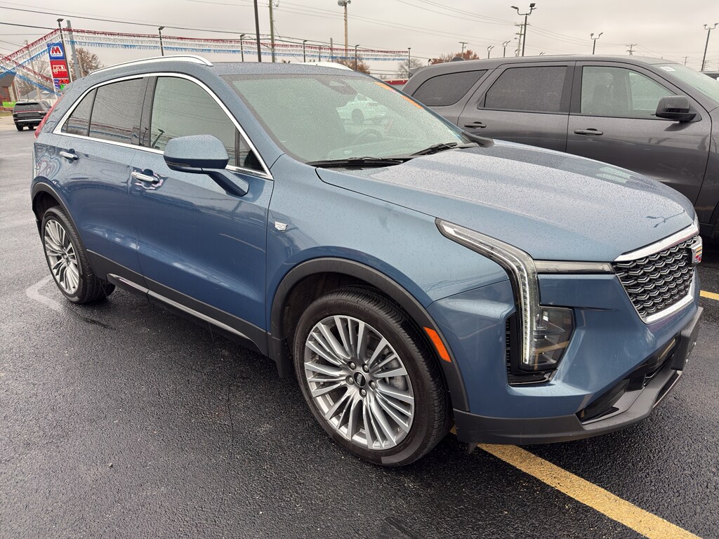 Used 2024 CADILLAC XT4 Premium Luxury SUV