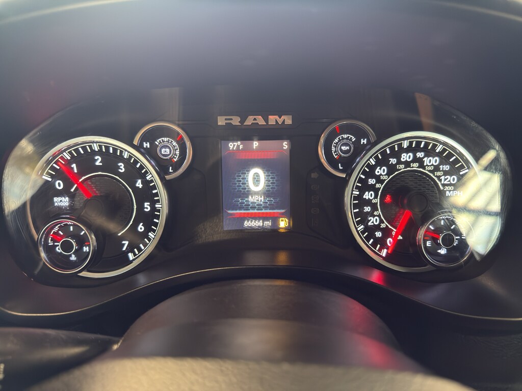2021 Ram 1500 Big Horn Lone Star photo 3