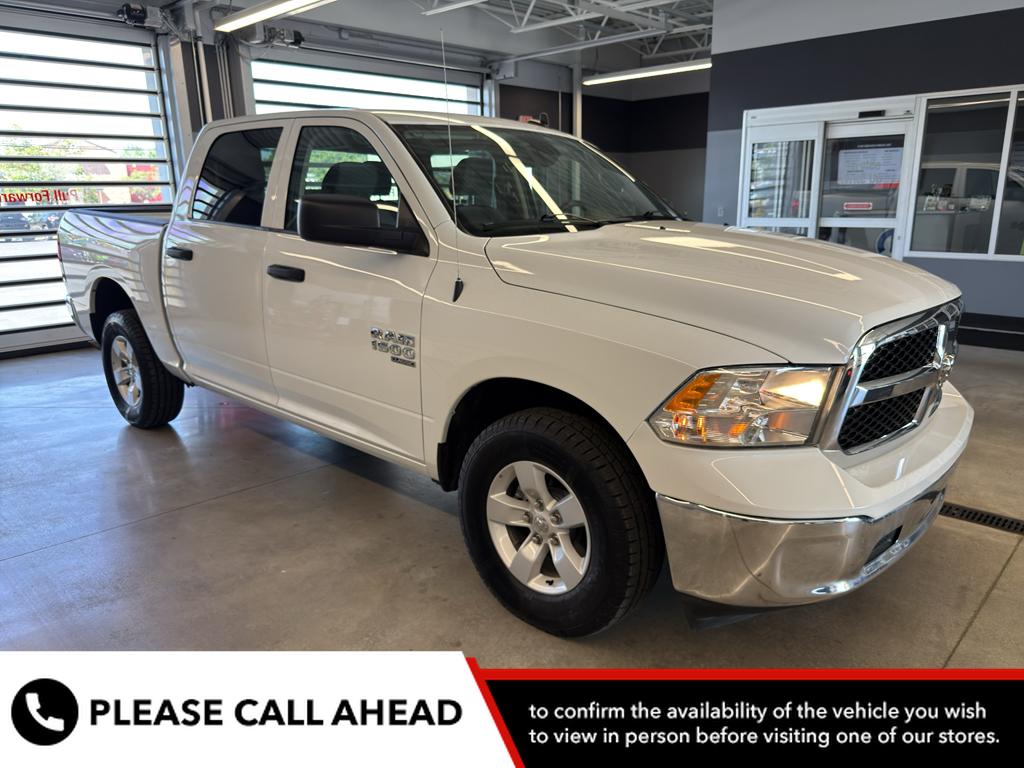 2023 RAM 1500 Classic SLT 4x4 Crew Cab 5'7's photo