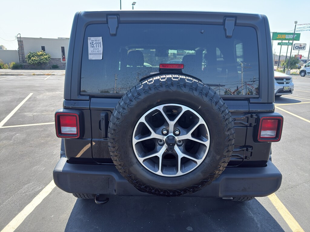 2024 Jeep Wrangler Sport S photo 3