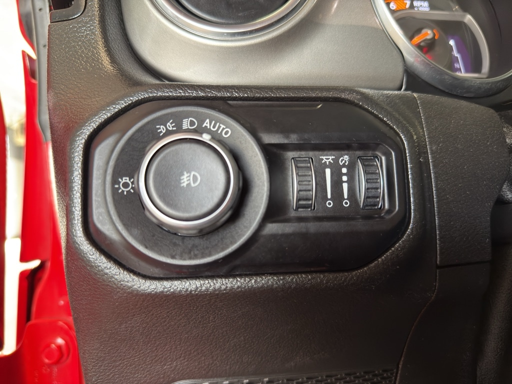 2021 Jeep Wrangler Unlimited Sahara - Photo 11