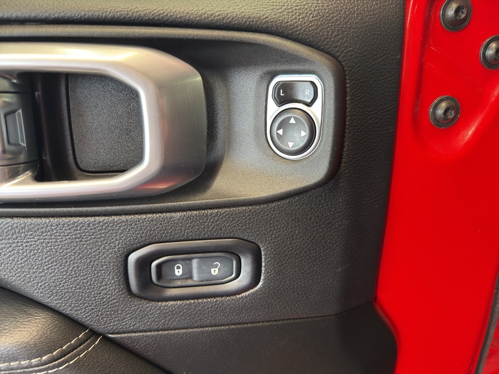 2021 Jeep Wrangler Unlimited Sahara - Photo 12