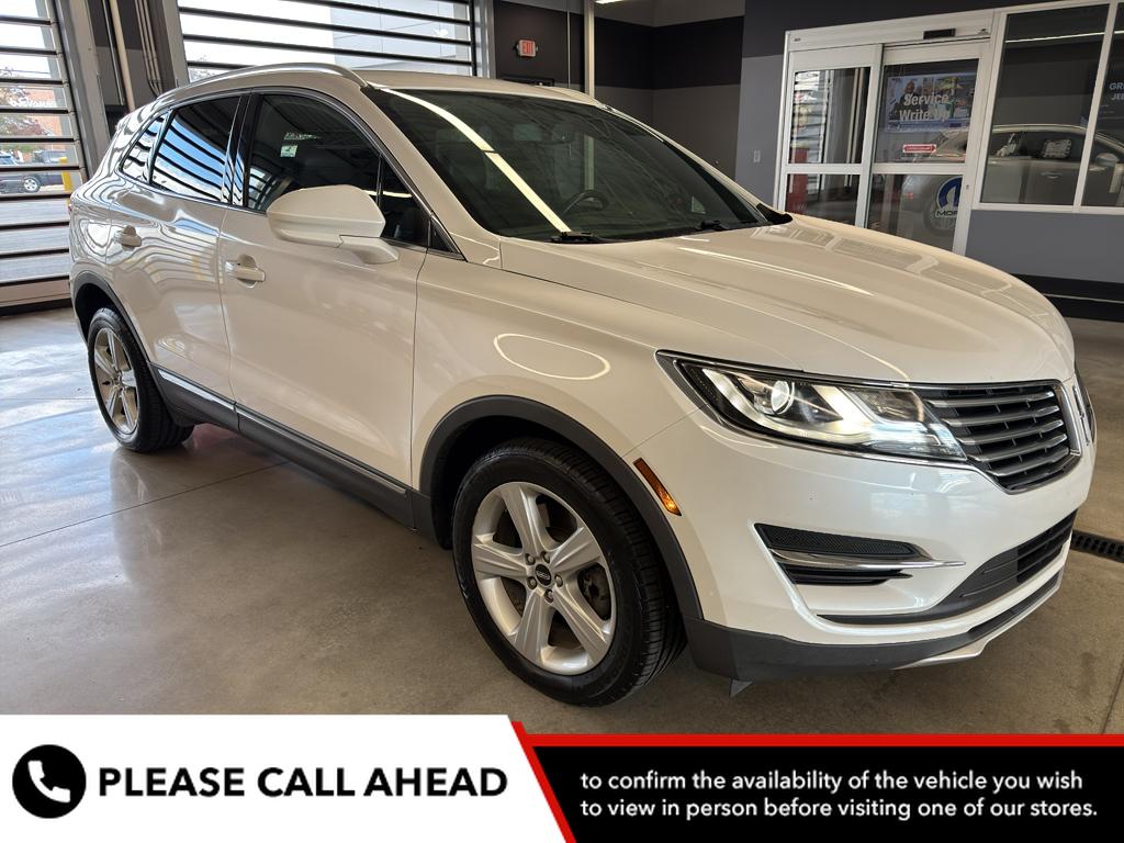 2015 Lincoln MKC Base