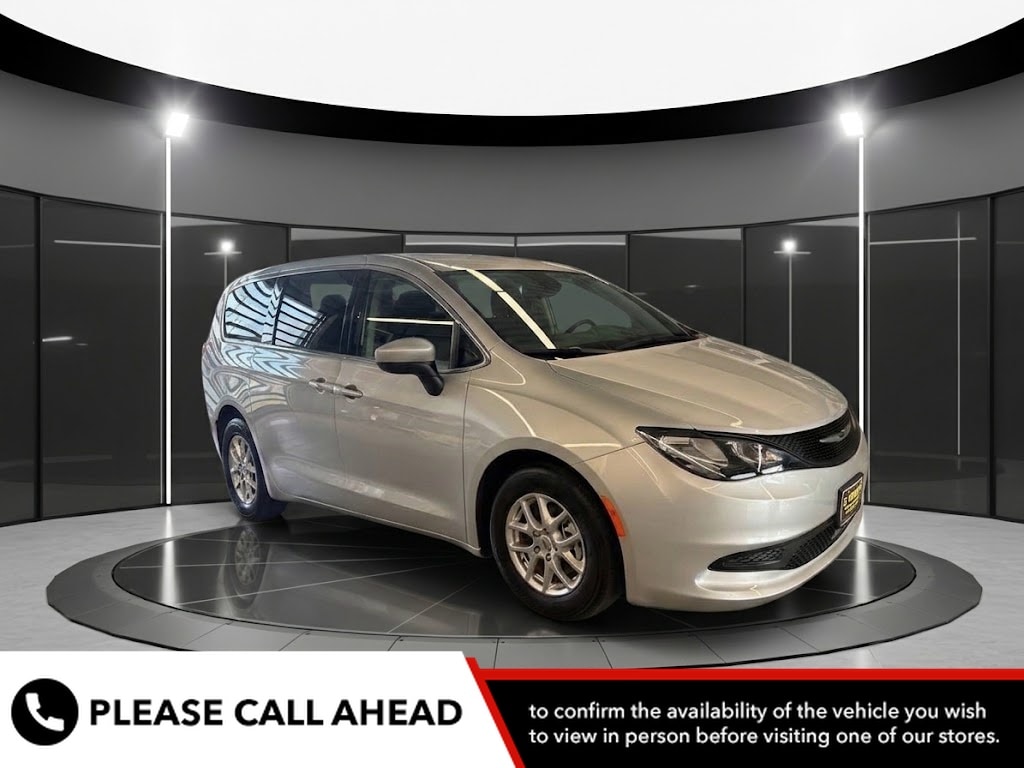 2023 Chrysler Voyager Van Passenger Van 