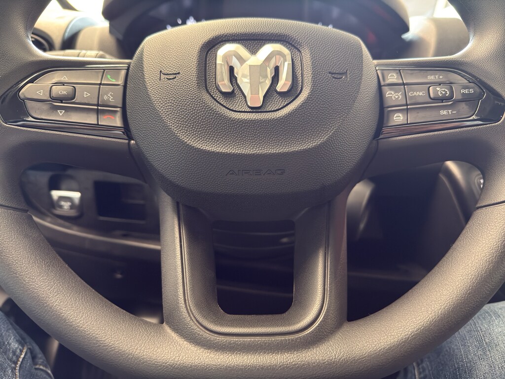 2025 Ram ProMaster 2500 photo 3