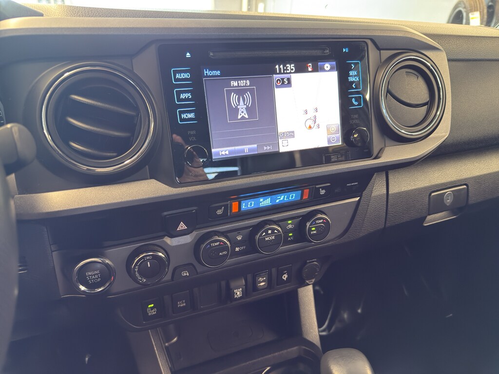 2019 Toyota Tacoma TRD Sport V6 photo 4