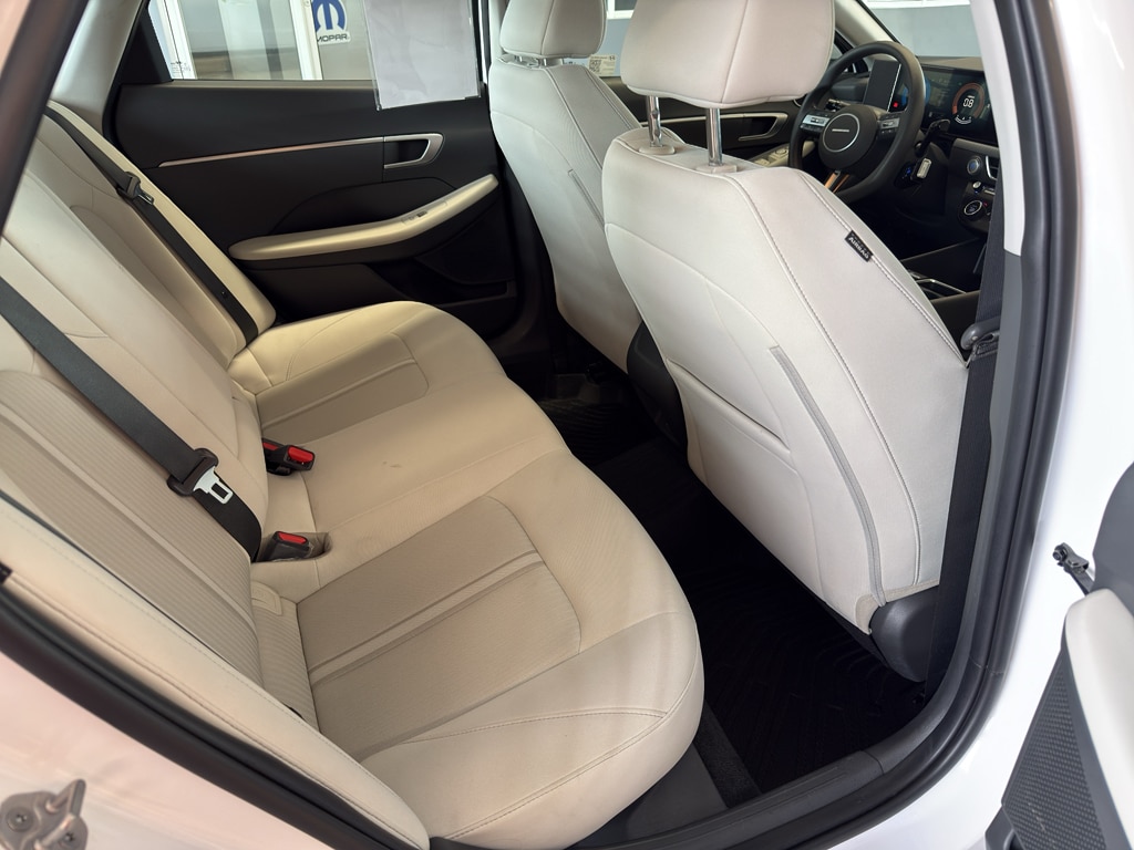 2025 Hyundai Sonata SEL - Photo 26