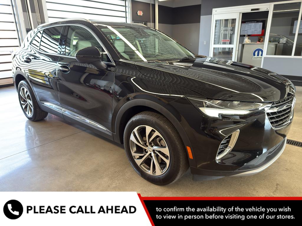 2022 Buick Envision Essence's photo