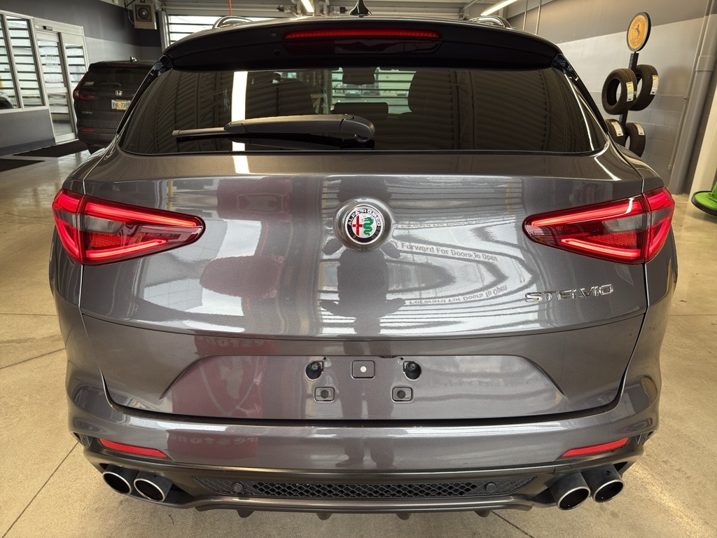 2023 Alfa Romeo Stelvio Quadrifoglio - Photo 17