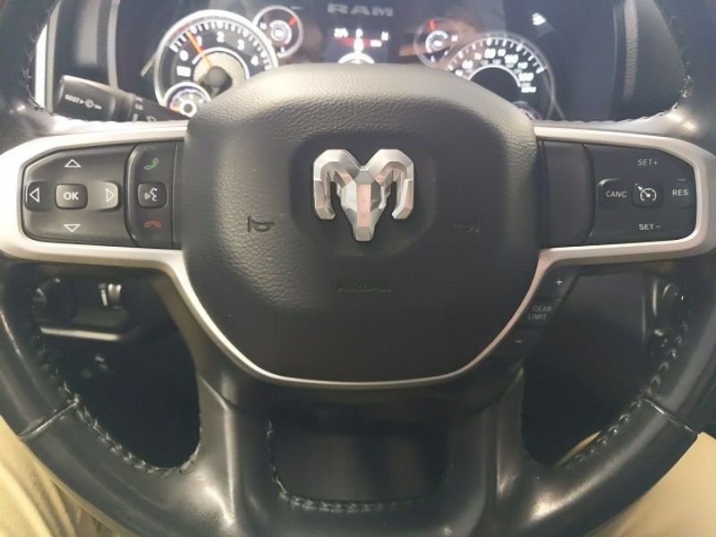 2021 Ram 1500 Big Horn Lone Star photo 3