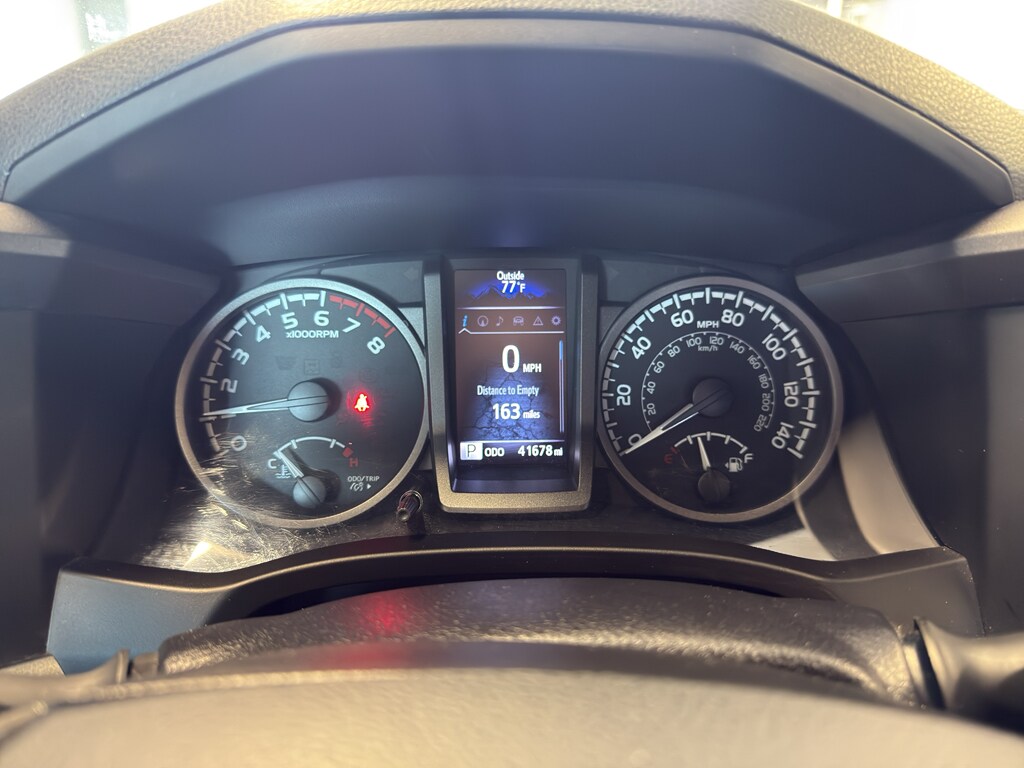 2019 Toyota Tacoma TRD Sport V6 photo 3