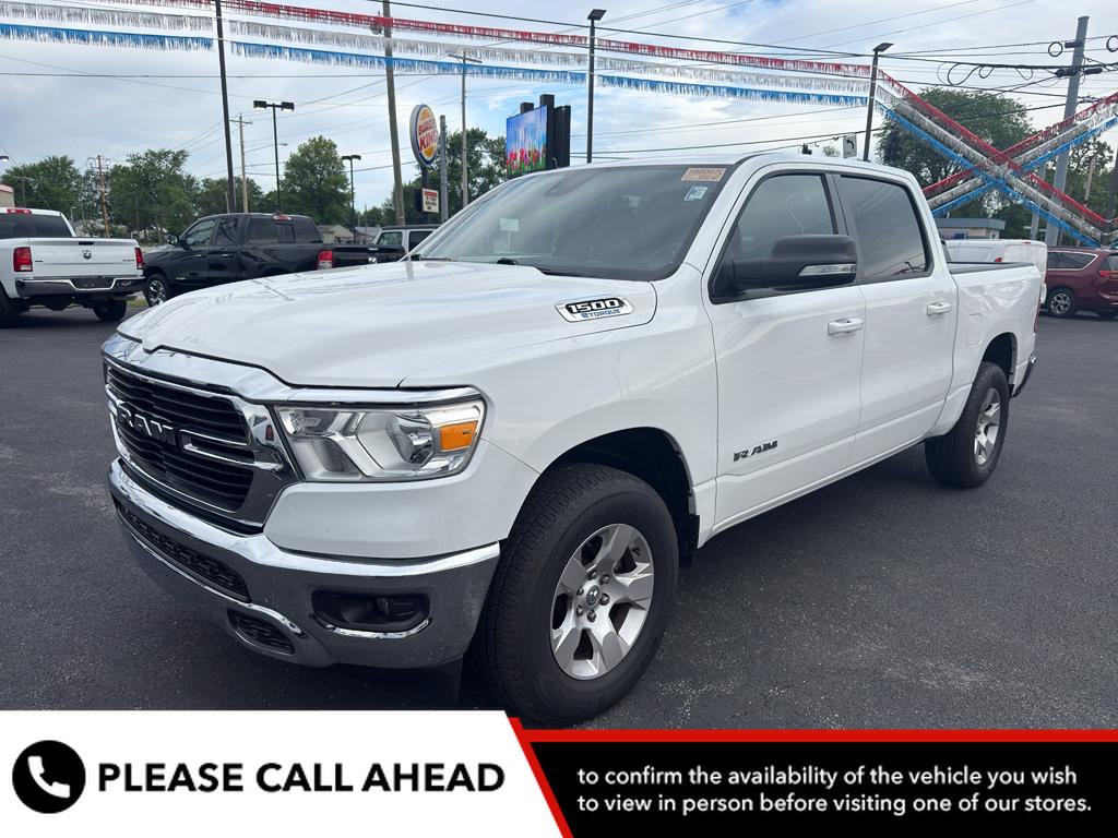 2021 RAM 1500 Big Horn/Lone Star 4x4 Crew Cab 5'7's photo