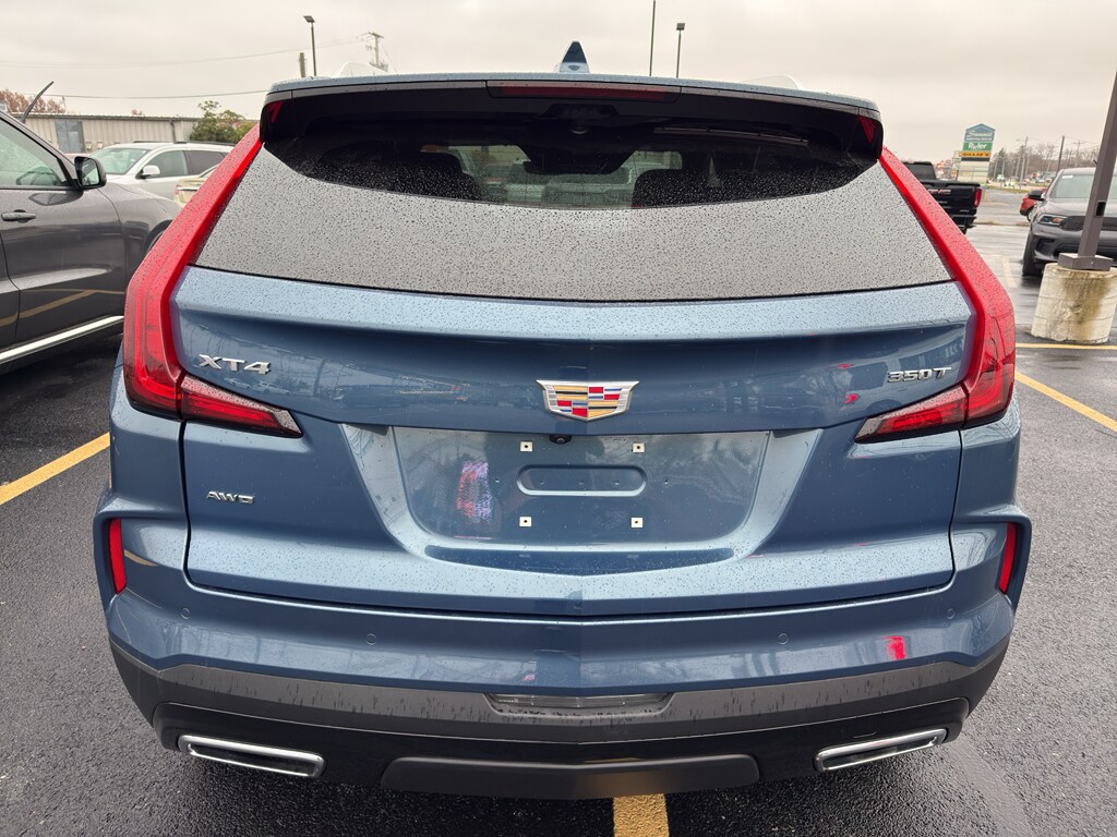 Used 2024 CADILLAC XT4 Premium Luxury SUV