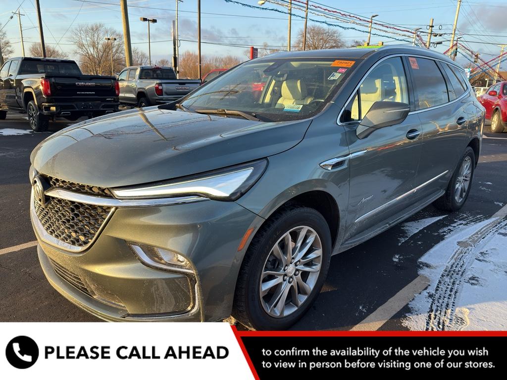 2022 Buick Enclave Avenir's photo