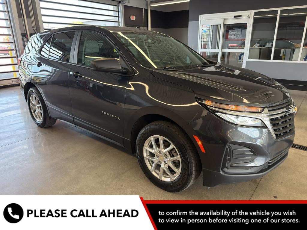 Used 2022 Chevrolet Equinox LS w/1FL SUV