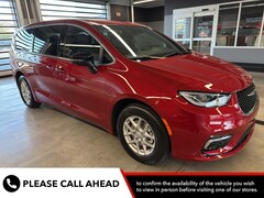 2026 Chrysler Pacifica SELECT Passenger Van