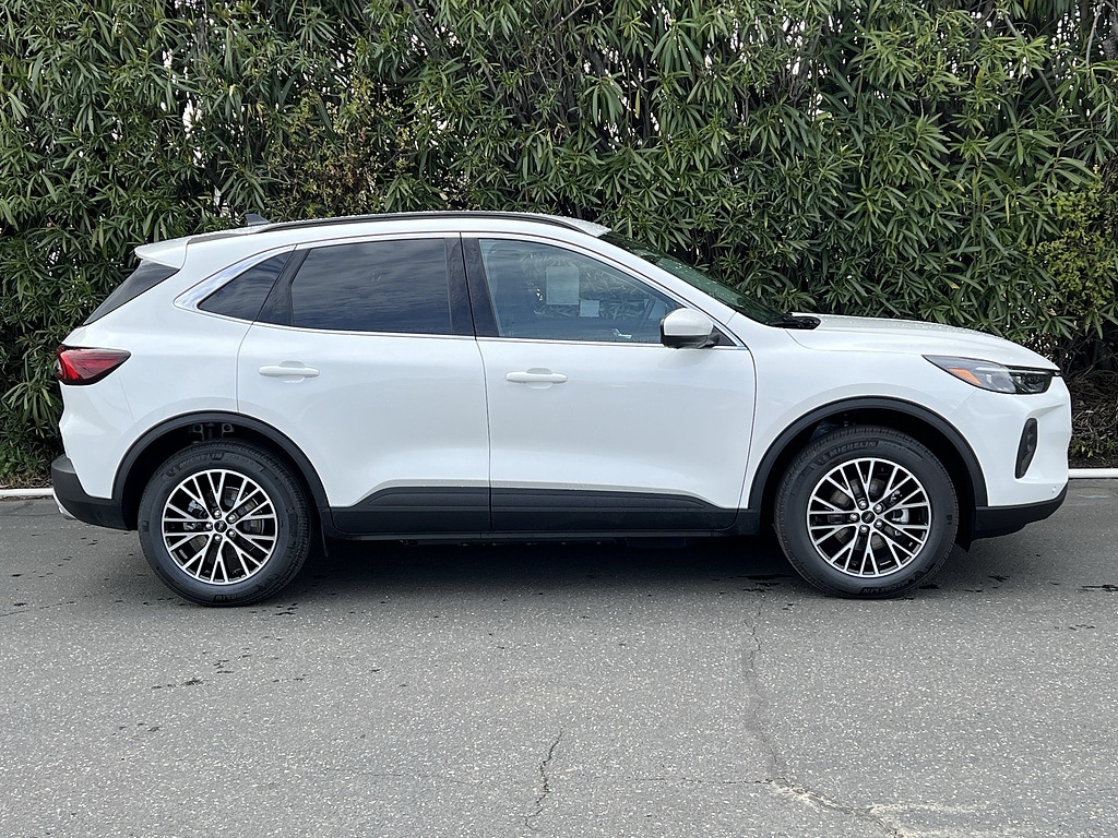 2025 Ford Escape Plug-in hybrid PHEV - Photo 4