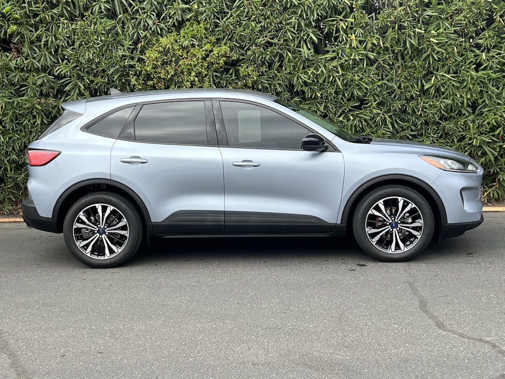 Used 2022 Ford Escape SE SUV