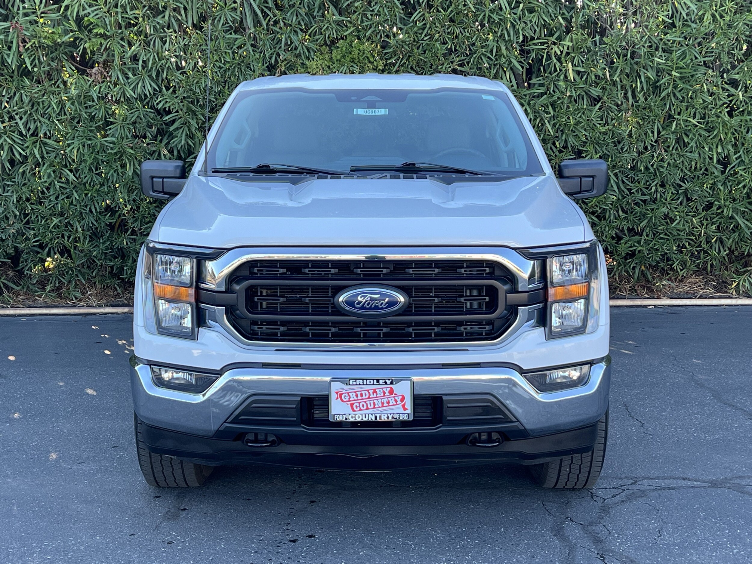 2023 Ford F-150 XLT photo 2