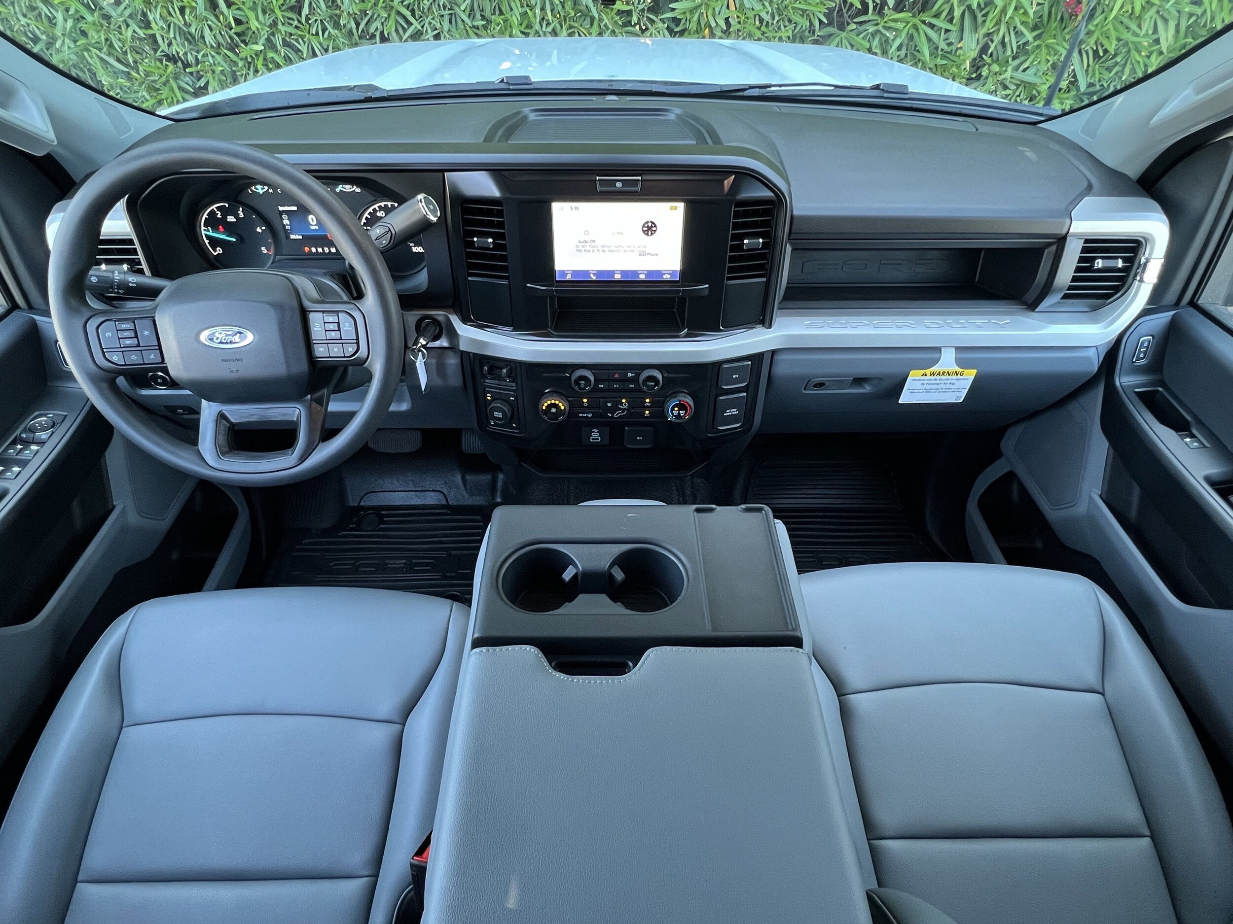 2025 Ford F-350 Super Duty Chassis Cab XL - Photo 25
