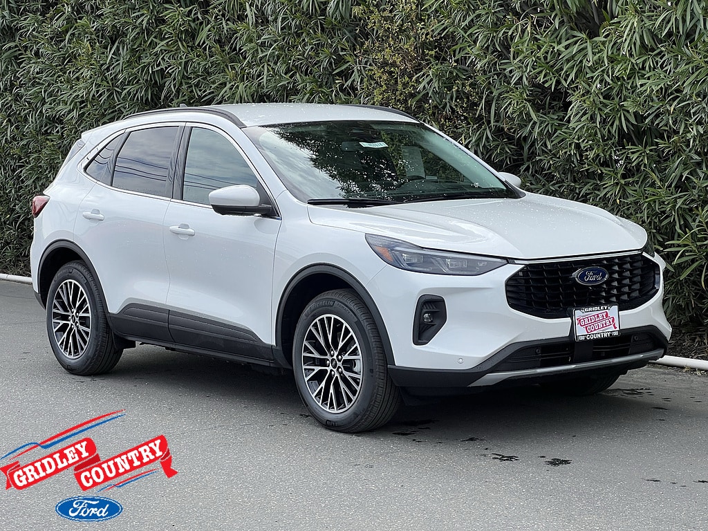 2025 Ford Escape Plug-in hybrid