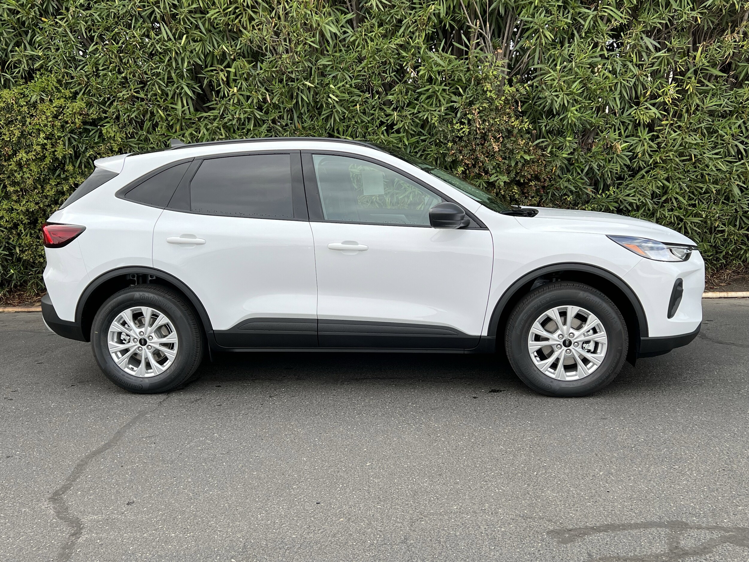 2025 Ford Escape Active photo 3