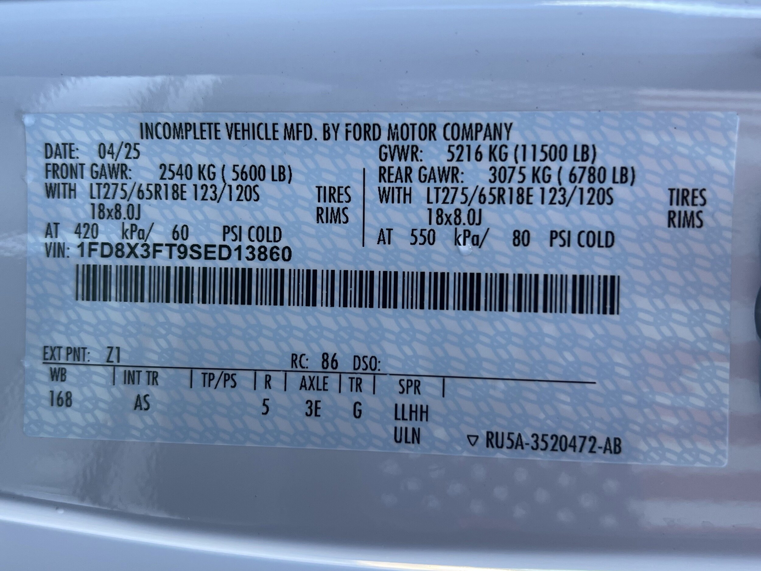 2025 Ford F-350 Super Duty Chassis Cab XL - Photo 33