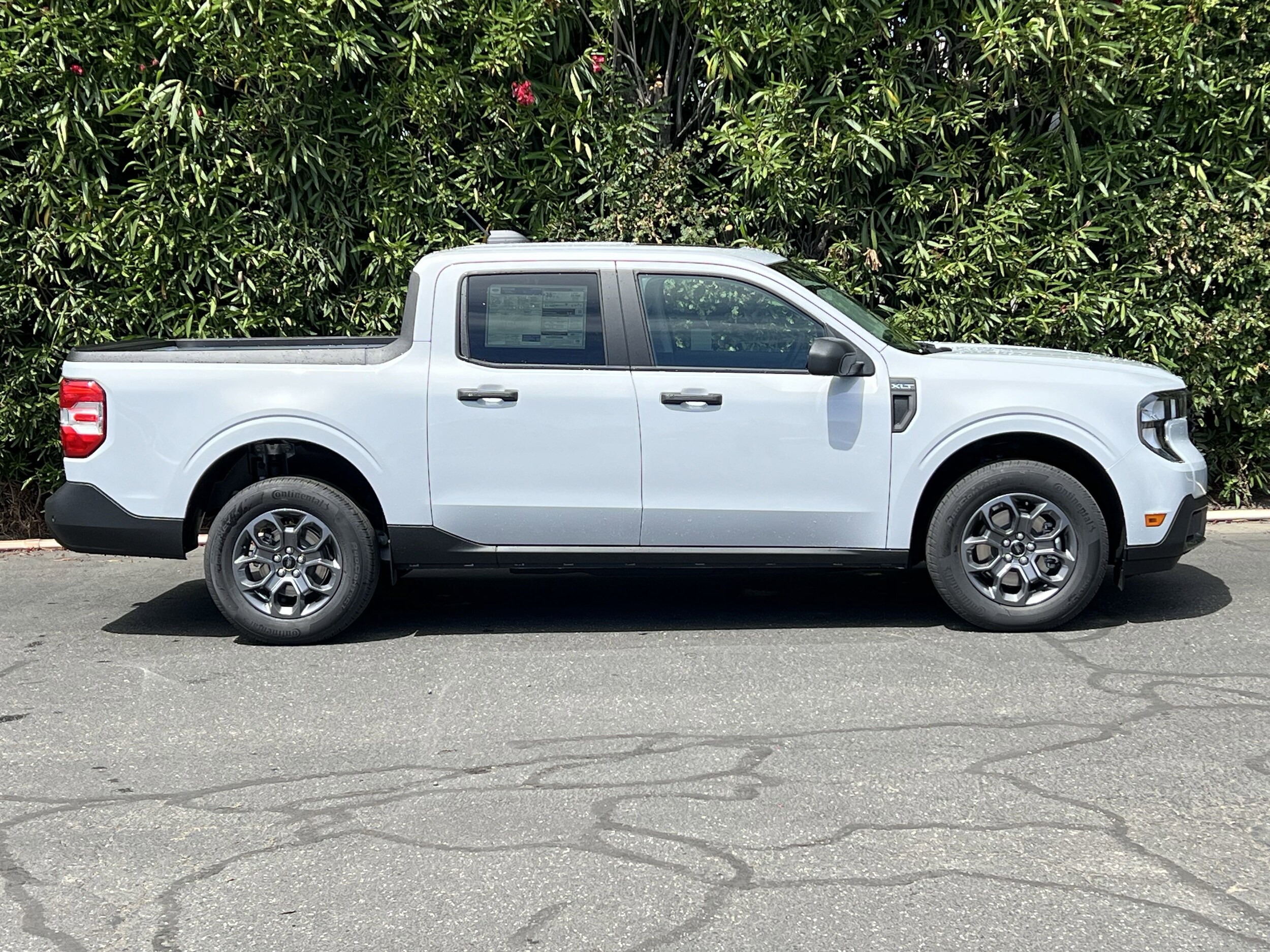 2025 Ford Maverick XLT photo 4