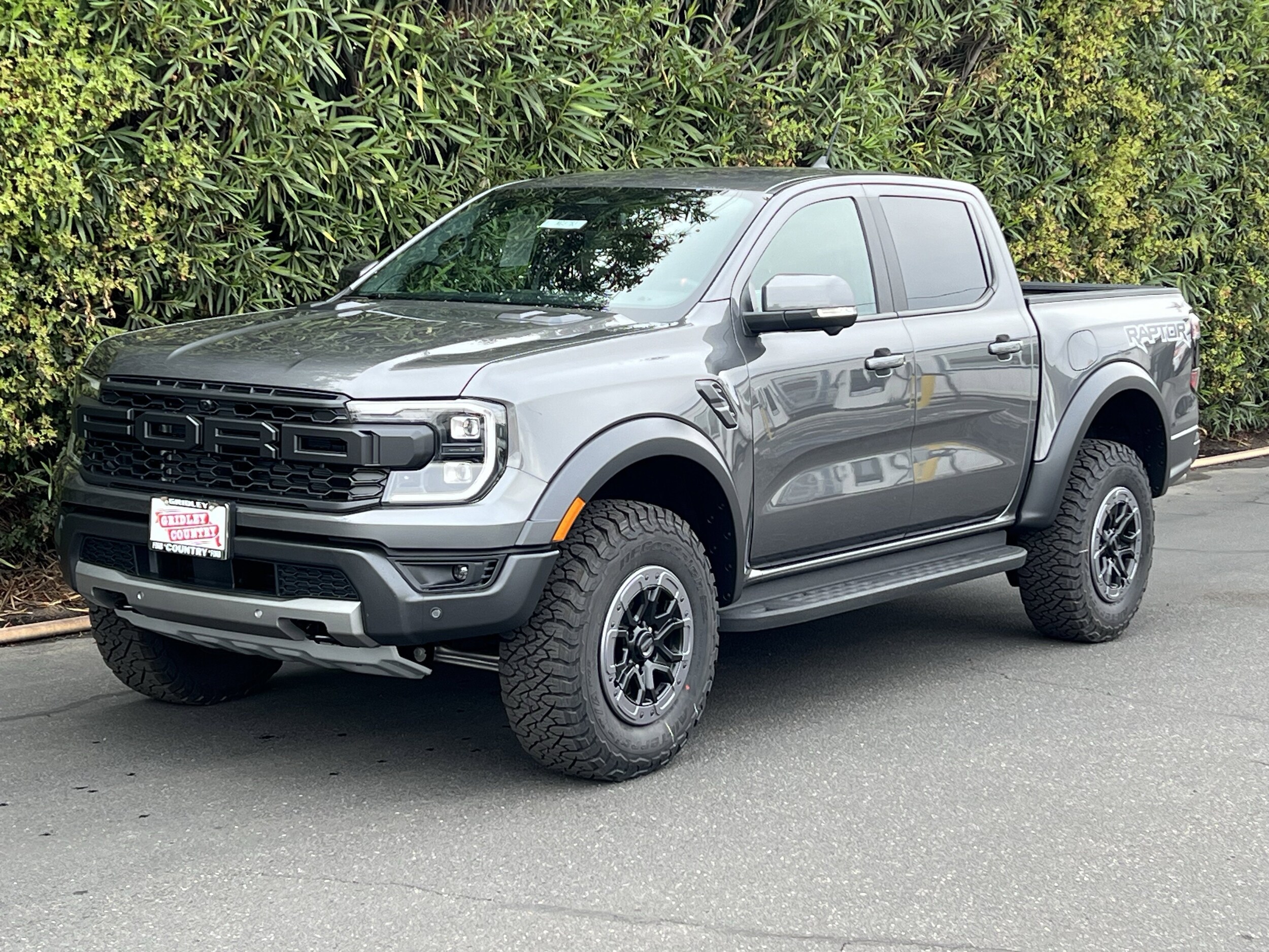 2025 Ford Ranger Raptor photo 3