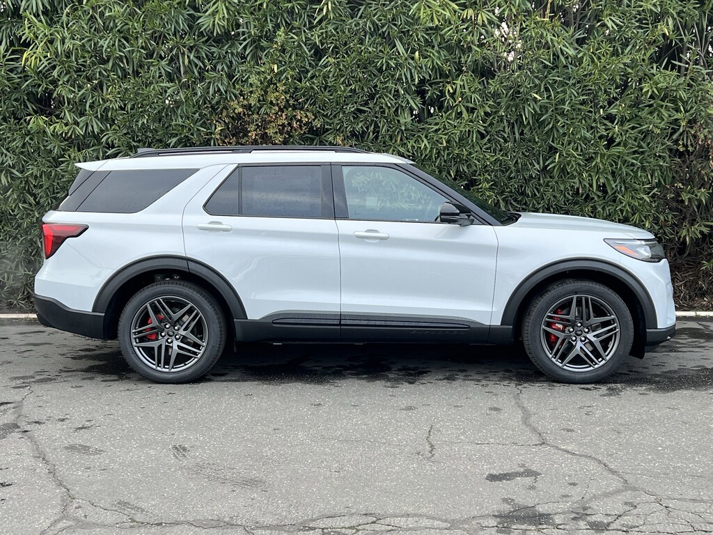 New 2026 Ford Explorer ST SUV