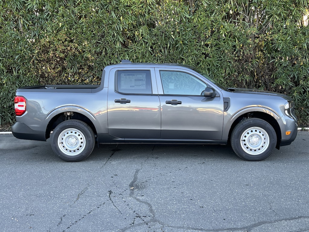New 2026 Ford Maverick XL Truck SuperCrew