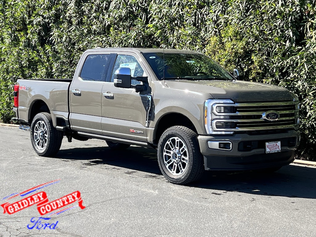 New 2026 Ford Super Duty F-250 SRW Platinum Truck Crew Cab