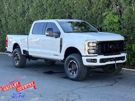 2026 Ford Super Duty F-350 SRW LARIAT Truck Crew Cab