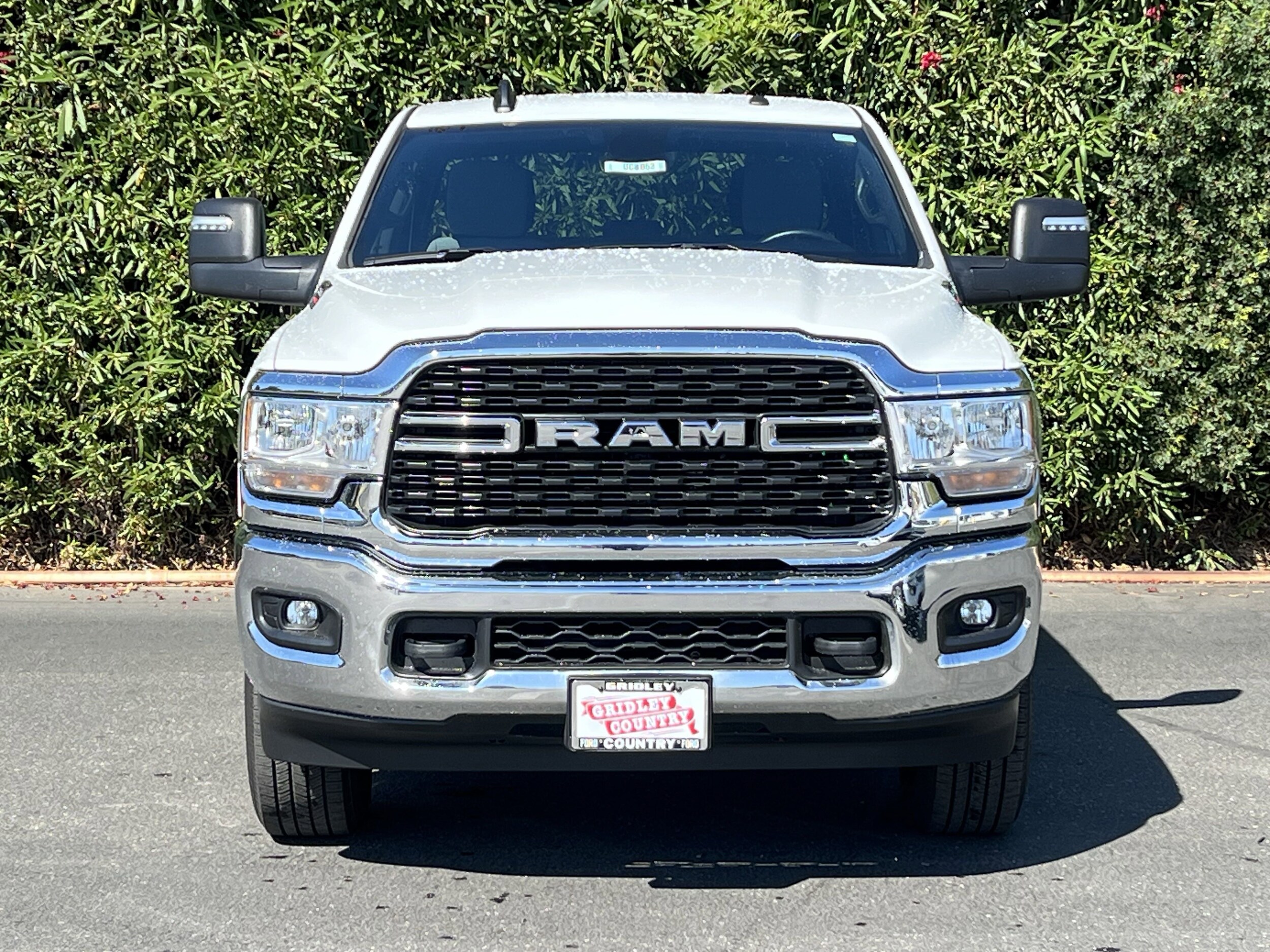 2024 Ram 2500 Big Horn photo 2