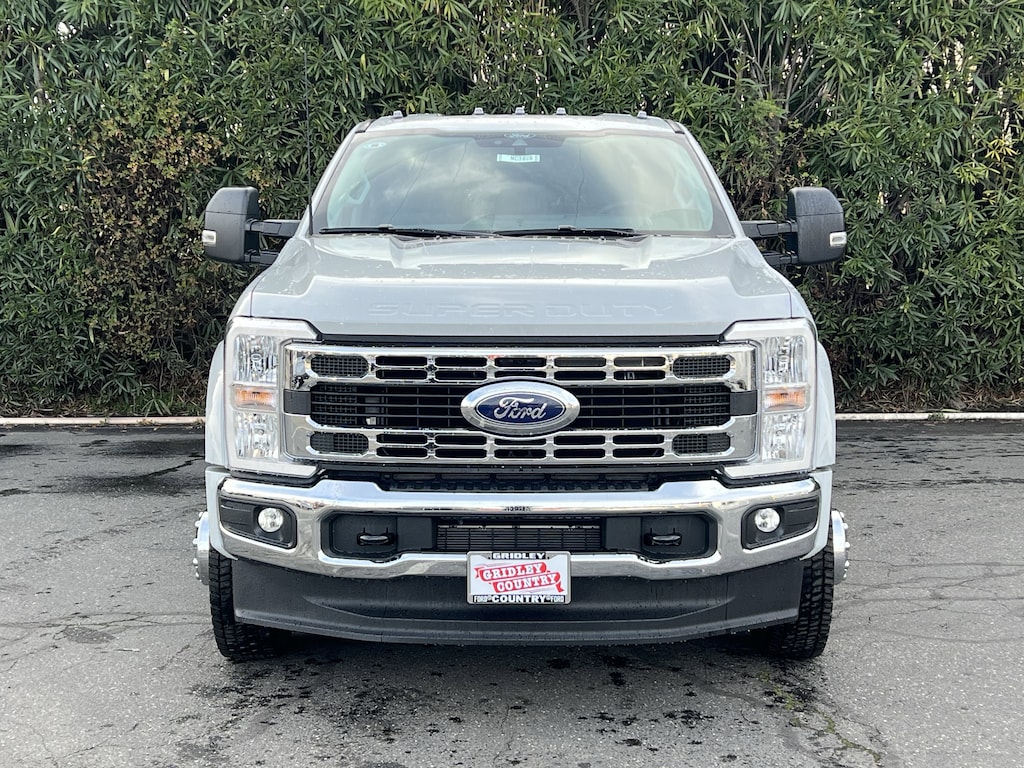 New 2026 Ford Super Duty F-450 DRW XLT Truck Crew Cab