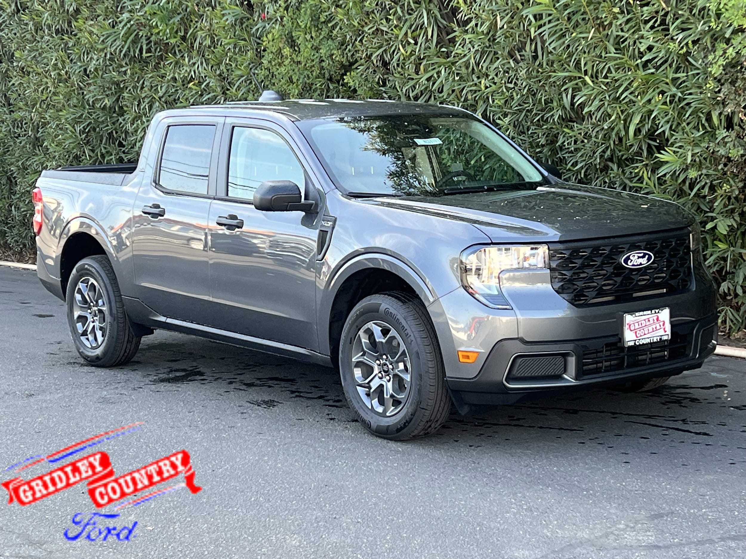 2025 Ford Maverick XLT's photo