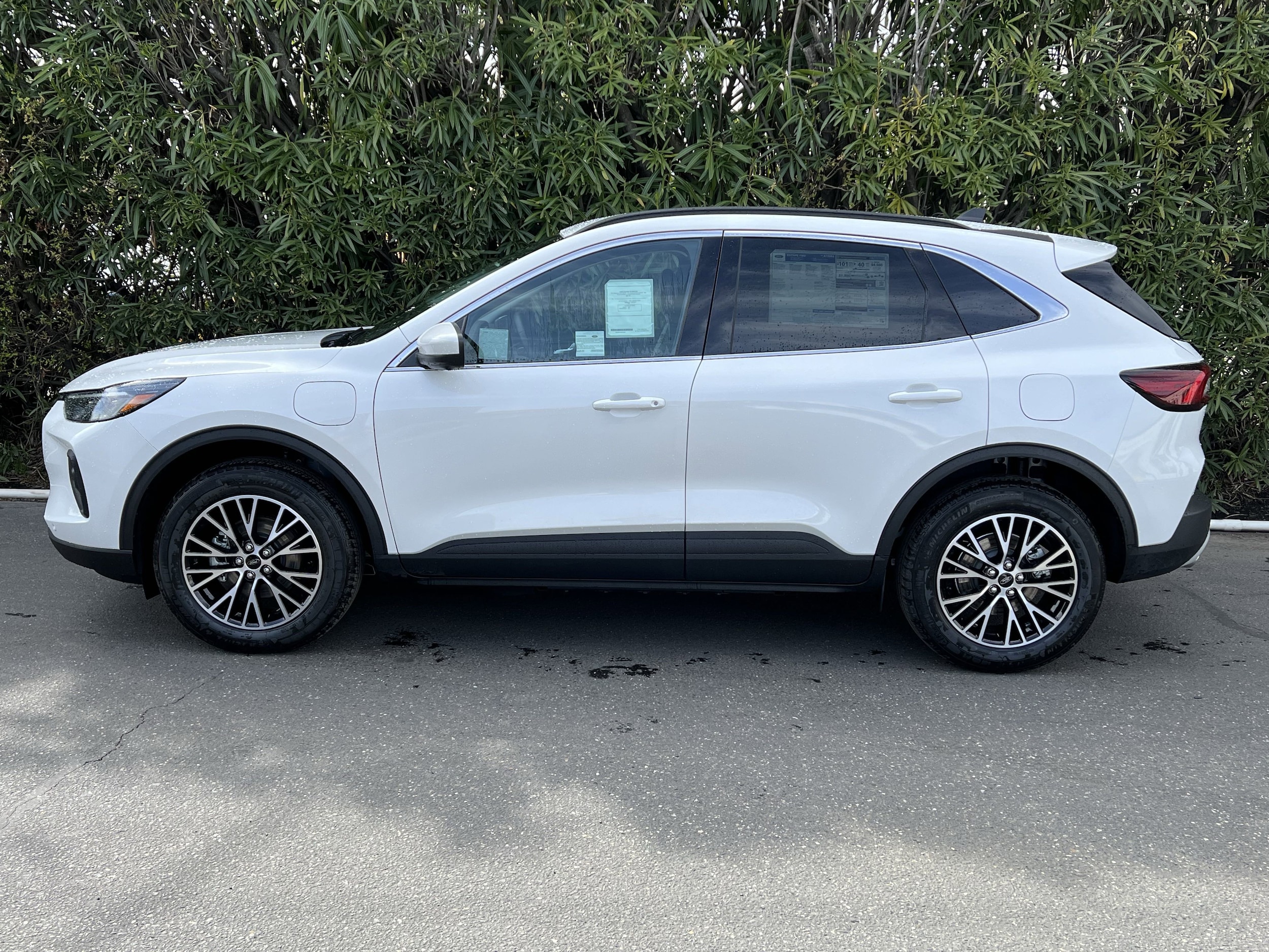 2025 Ford Escape Plug-in hybrid PHEV - Photo 8