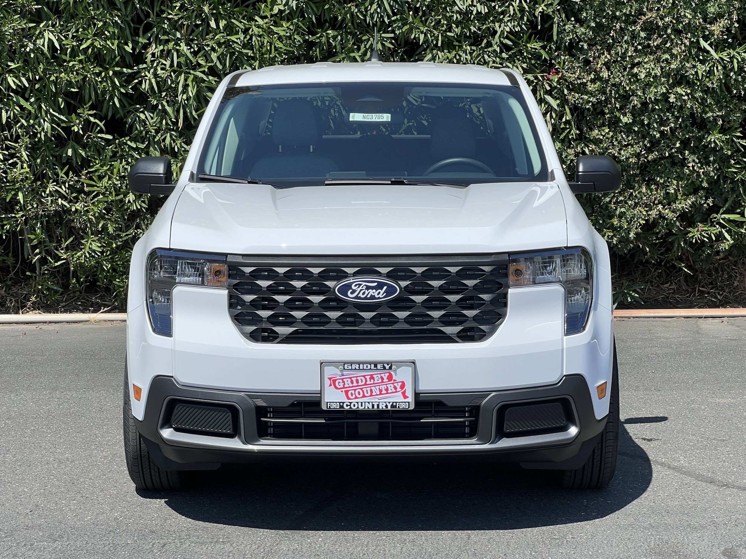 2025 Ford Maverick XLT photo 2