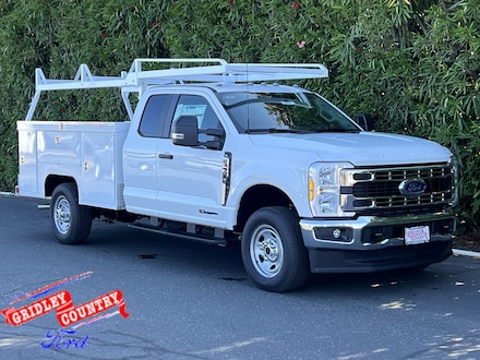 2025 Ford Super Duty F-350 SRW XL Truck Super Cab