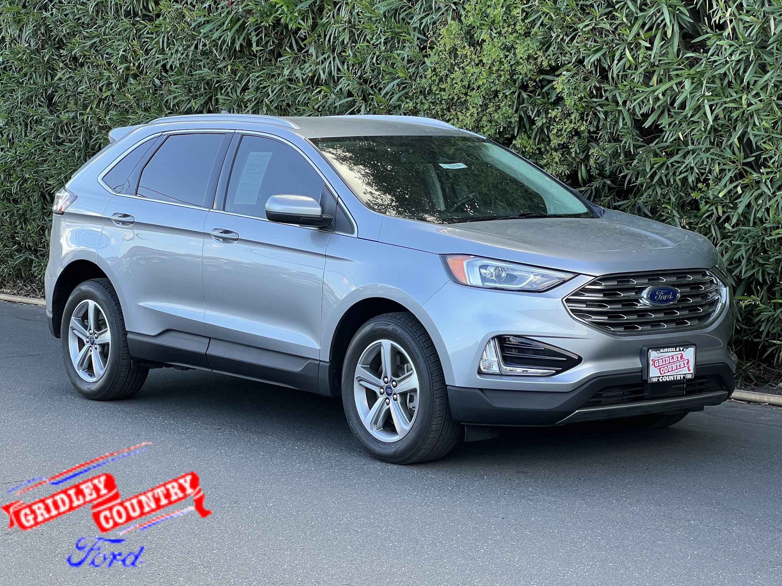 2022 Ford Edge SEL's photo