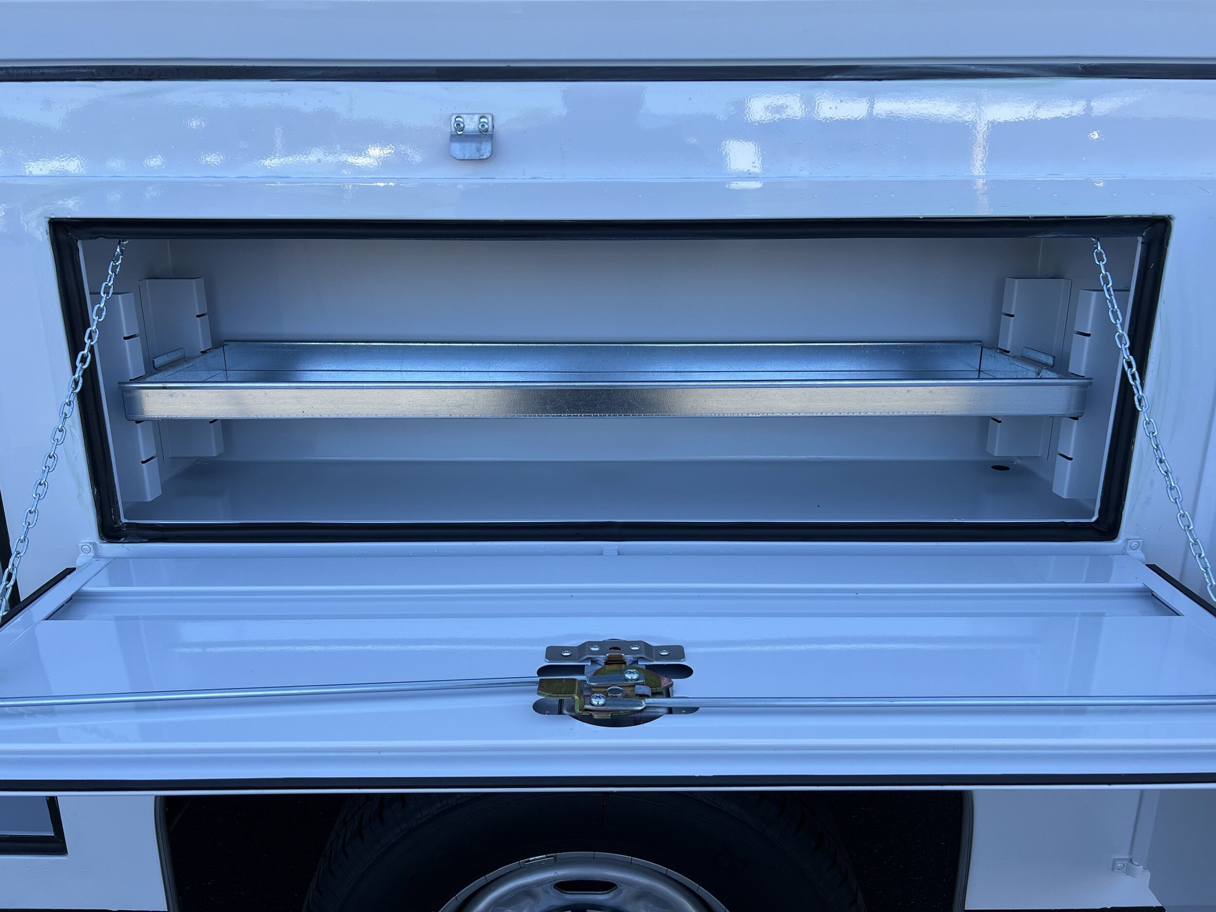 2025 Ford F-350 Super Duty Chassis Cab XL - Photo 18