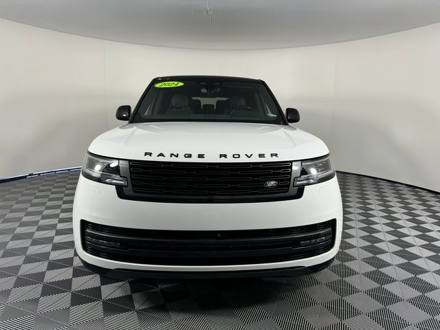 Used 2024 Land Rover Range Rover SE with VIN SALKPBFU1RA221164 for sale in East Providence, RI