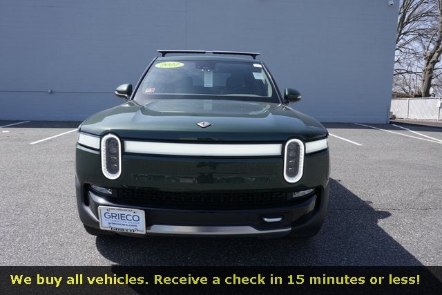 Used 2022 Rivian R1T Adventure with VIN 7FCTGAAA4NN015403 for sale in East Providence, RI