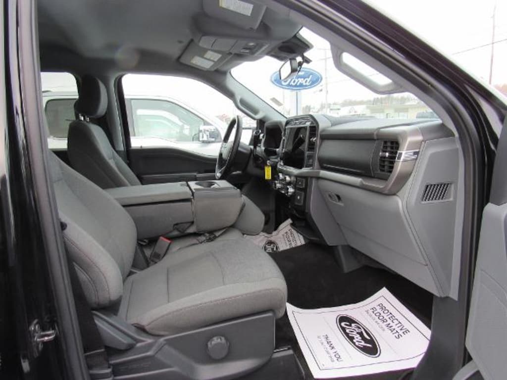 Used 2024 Ford F-150 PU Crew Cab Truck