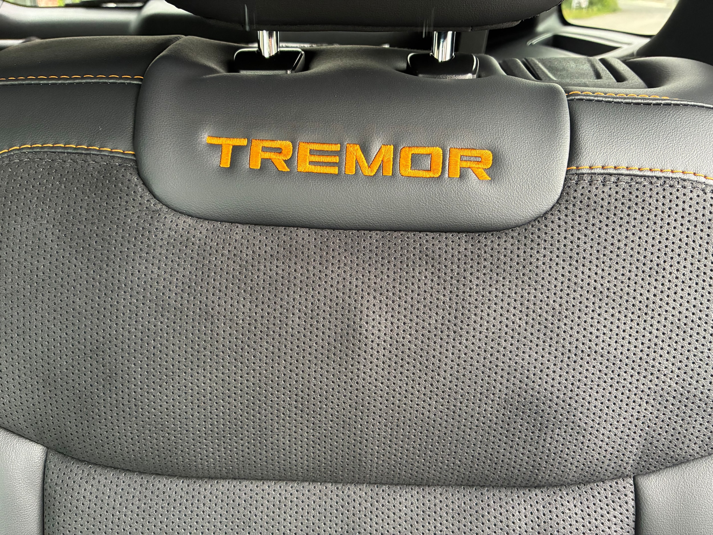 2026 Ford Explorer Tremor - Photo 20